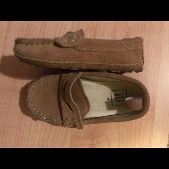 Gap baby boys shoes - Picture 1 of 2